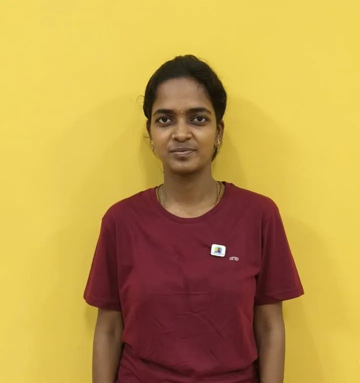 Fitness Trainer Monisha Profile